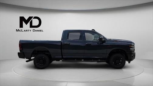 2025 RAM 2500 Tradesman Crew Cab 4x4 6'4' Box
