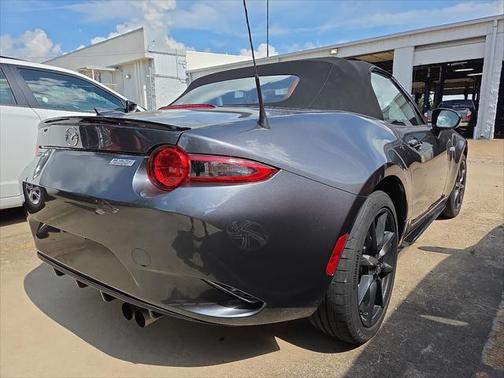 2017 Mazda MX-5 Miata Club