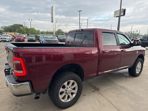 2019 RAM 2500 Big Horn Crew Cab 4x4 6'4' Box