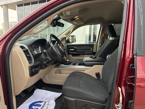 2019 RAM 2500 Big Horn Crew Cab 4x4 6'4' Box