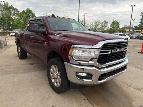 2019 RAM 2500 Big Horn Crew Cab 4x4 6'4' Box