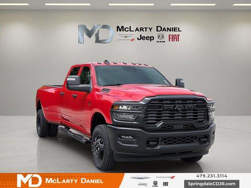 Flame Red Clearcoat 2026 RAM 3500 Tradesman Crew Cab 4x4 8' Box