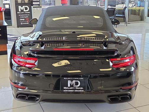 2018 Porsche 911 Turbo