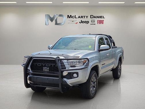 Celestial Silver Metallic 2022 Toyota Tacoma SR5