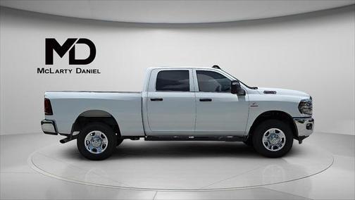 2025 RAM 2500 Tradesman Crew Cab 4x4 6'4' Box