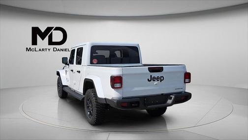 2025 Jeep Gladiator High Tide