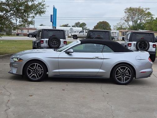 2023 Ford Mustang EcoBoost Premium