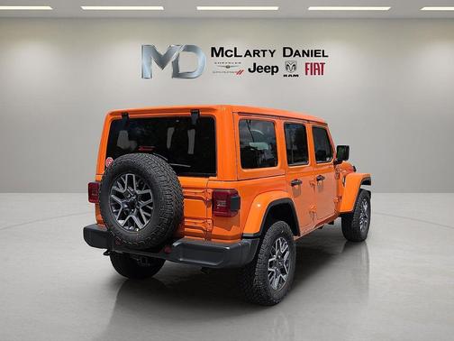 2025 Jeep Wrangler 4-Door Sahara 4x4