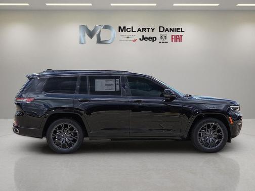 2025 Jeep Grand Cherokee L Summit Reserve