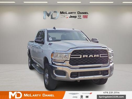 2022 RAM 2500 Big Horn Crew Cab 4x4 6'4' Box