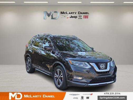 2017 Nissan Rogue SL