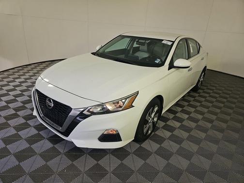 2020 Nissan Altima S FWD