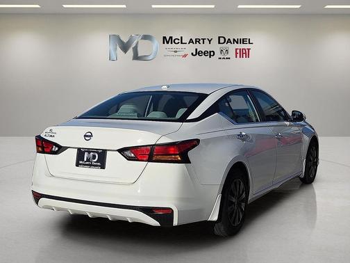 2020 Nissan Altima S FWD