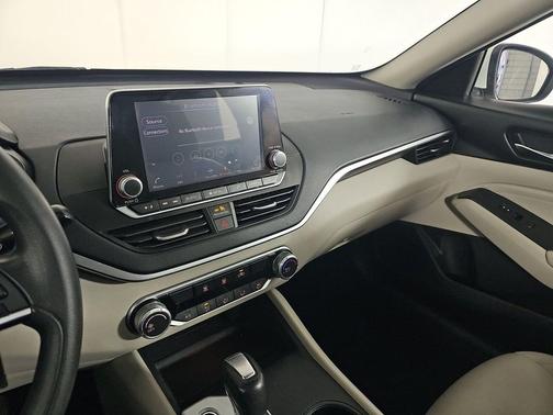 2020 Nissan Altima S FWD