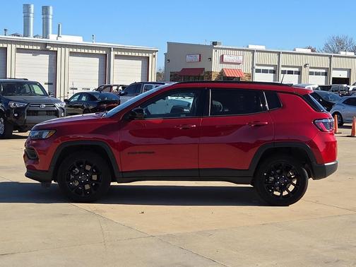 2025 Jeep Compass Latitude