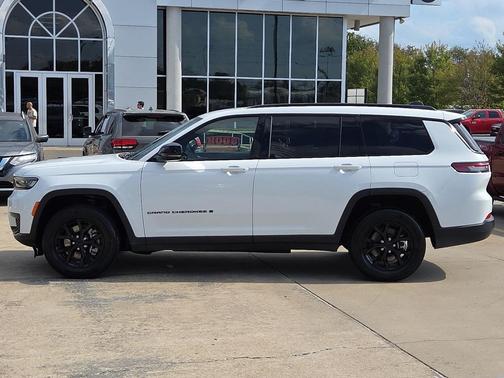 2024 Jeep Grand Cherokee L Altitude