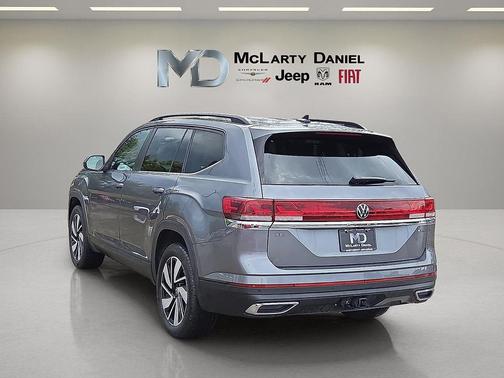 2024 Volkswagen Atlas 2.0T SE w/Technology 4MOTION