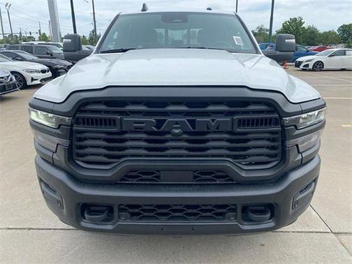 2025 RAM 2500 Tradesman Crew Cab 4x4 6'4' Box