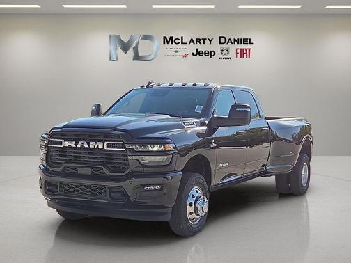 2026 RAM 3500 Big Horn Crew Cab 4x4 8' Box