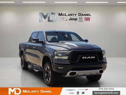 Granite Crystal Metallic Clearcoat 2019 RAM 1500 Rebel