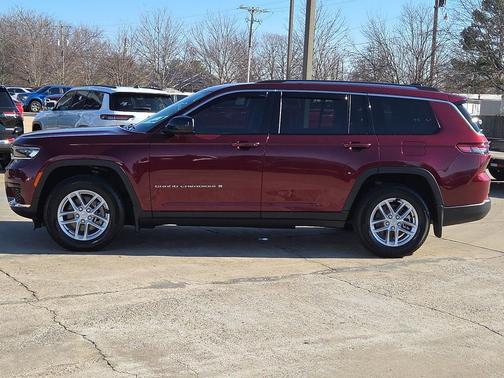 2022 Jeep Grand Cherokee L Laredo