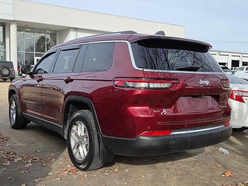 2022 Jeep Grand Cherokee L Laredo