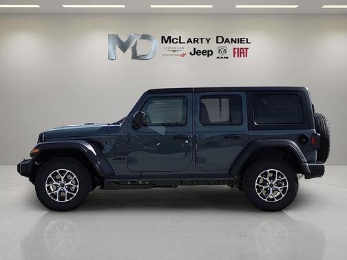 Anvil Clearcoat 2026 Jeep Wrangler Sport S
