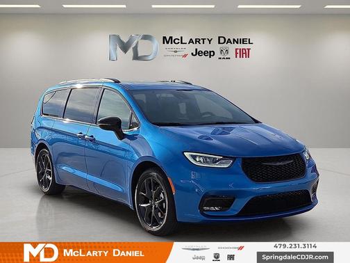 2026 Chrysler Pacifica L