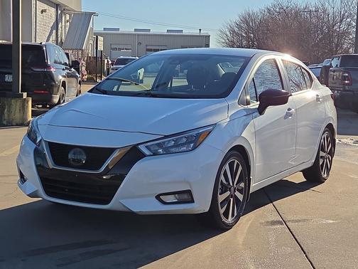 2021 Nissan Versa 1.6 S