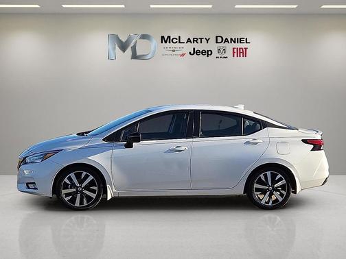 2021 Nissan Versa 1.6 S