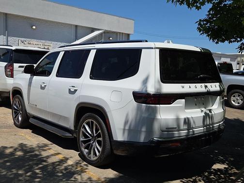 Bright White Clearcoat 2022 Jeep Wagoneer Series II 4x4