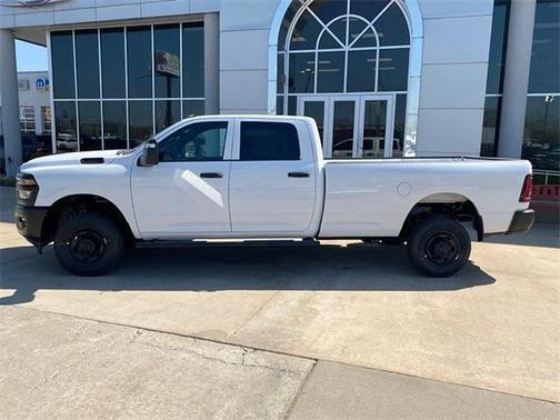 2025 RAM 2500 Tradesman Crew Cab 4x4 8' Box