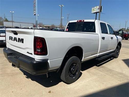 2025 RAM 2500 Tradesman Crew Cab 4x4 8' Box