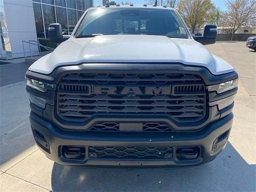 2025 RAM 2500 Tradesman Crew Cab 4x4 8' Box