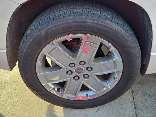 2015 GMC Acadia Denali