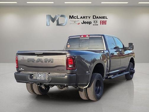2026 RAM 3500 Tradesman Crew Cab 4x4 8' Box