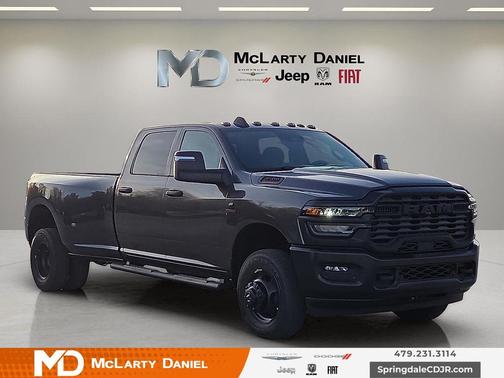 2026 RAM 3500 Tradesman Crew Cab 4x4 8' Box
