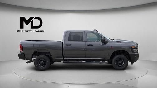 2025 RAM 2500 Tradesman Crew Cab 4x4 6'4' Box