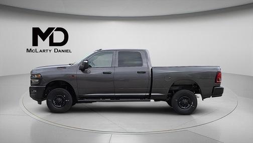 2025 RAM 2500 Tradesman Crew Cab 4x4 6'4' Box