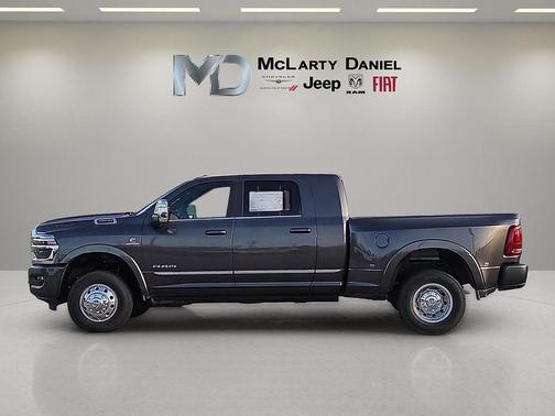2026 RAM 3500 Limited Mega Cab 4x4 6'4' Box