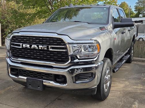 2022 RAM 2500 Big Horn Crew Cab 4x4 6'4' Box