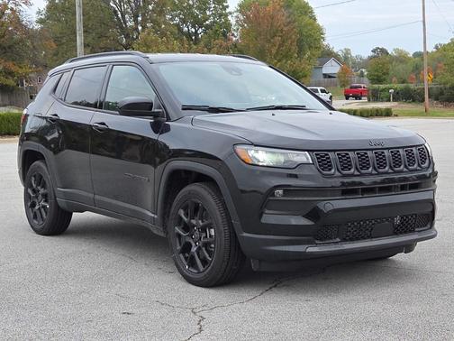 2026 Jeep Compass Latitude