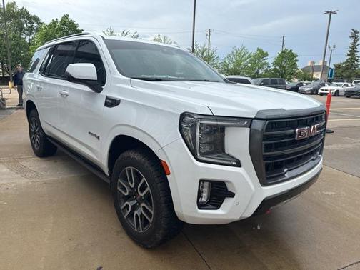 2023 GMC Yukon 4WD AT4