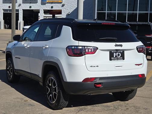2024 Jeep Compass Trailhawk