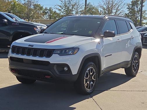 2024 Jeep Compass Trailhawk