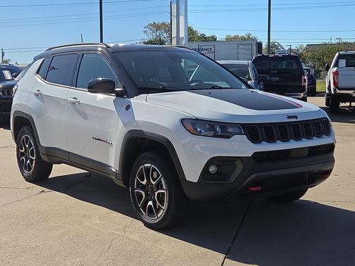 2024 Jeep Compass Trailhawk