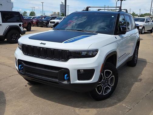 2022 Jeep Grand Cherokee 4xe Trailhawk