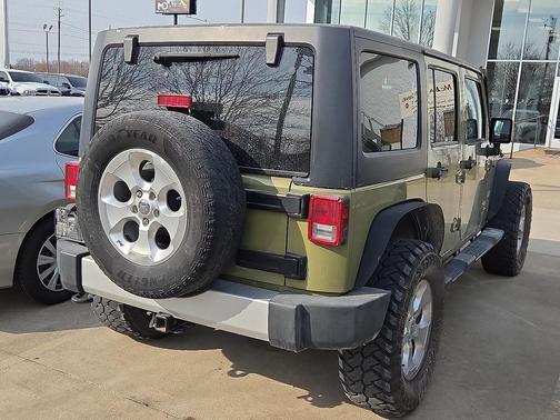 2013 Jeep Wrangler Unlimited Sahara