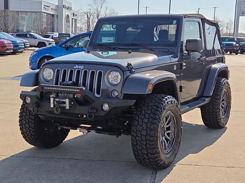 2017 Jeep Wrangler Sahara