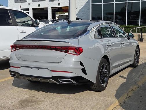 2024 Kia K5 GT-Line